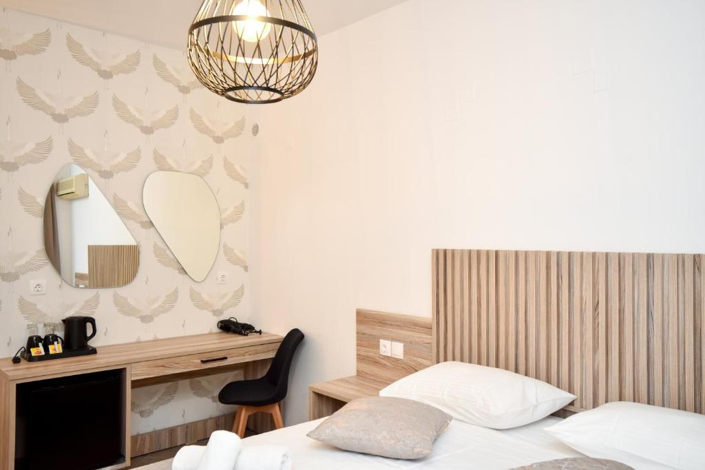 Kasapakis Hotel & Apartments — Hotel rooms in Analipsi