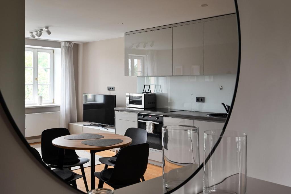 Central & Modern 2bdrm Apartment, Riga