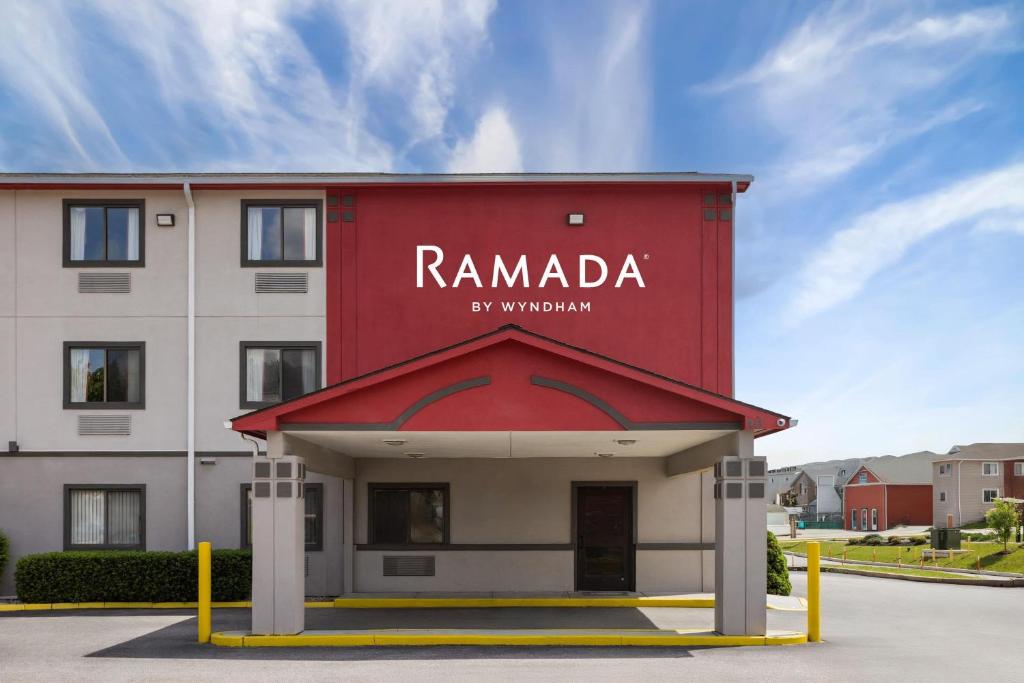 Ramada by Wyndham York Harrisburg Hershey, York