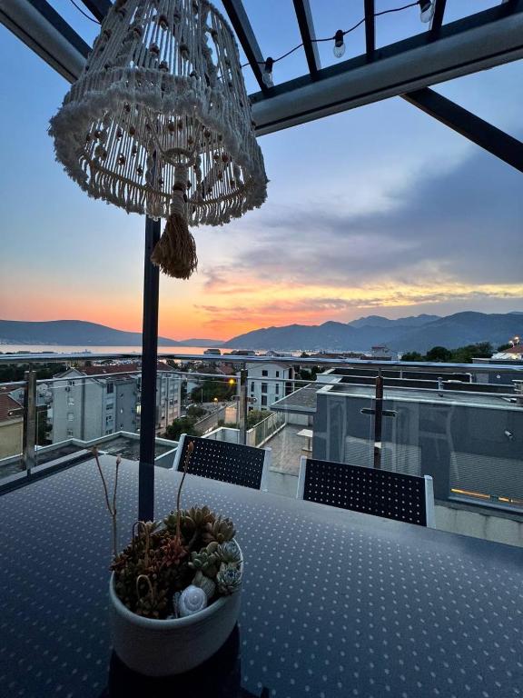 Penthouse for your best summer vacation near Porto Montenrgro - 2