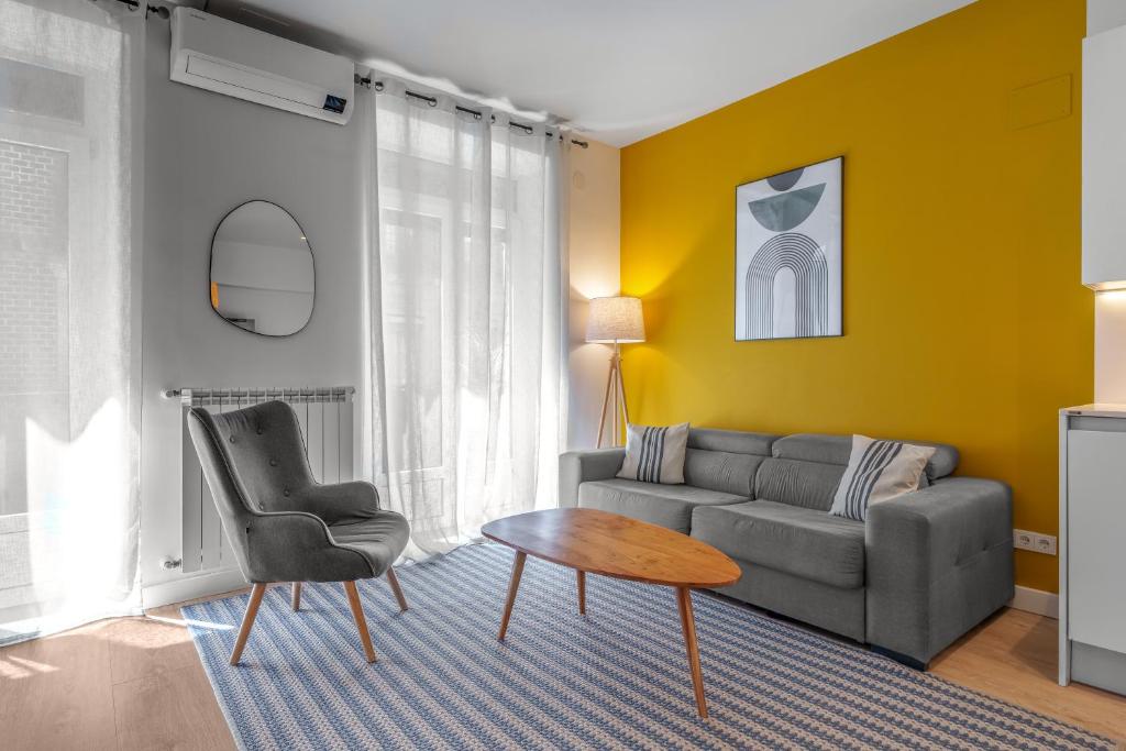 ARRASATE SUITE by Sweet Home SS Rentals, San Sebastián