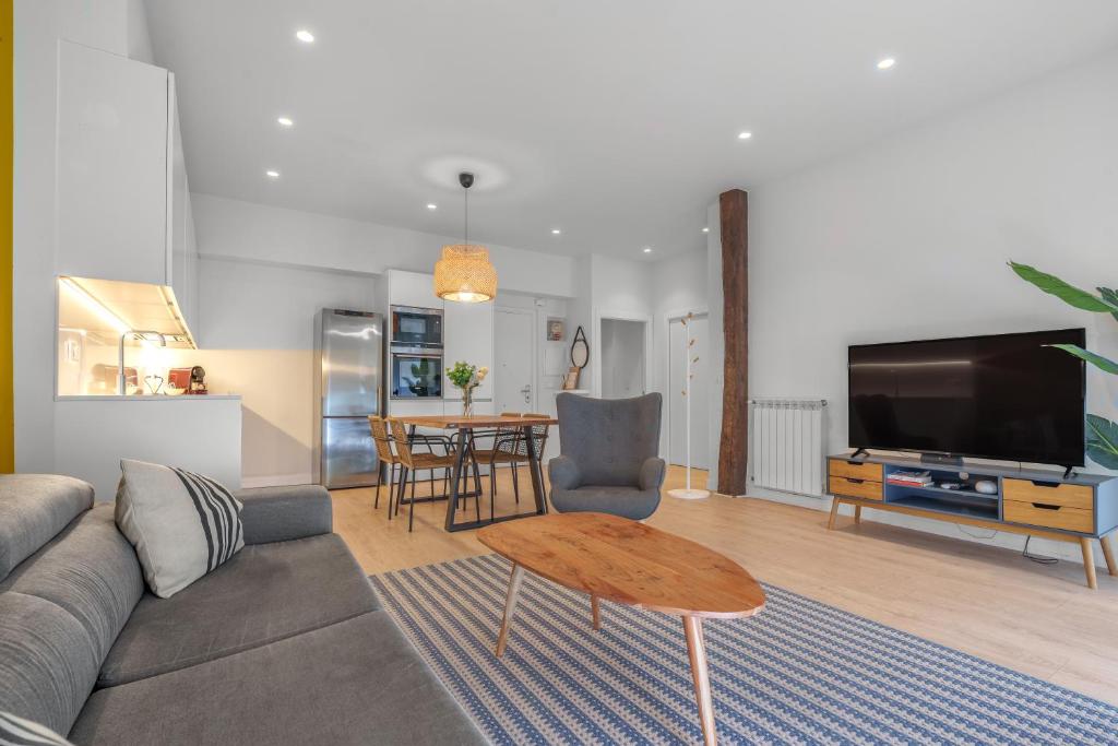 ARRASATE SUITE by Sweet Home SS Rentals - 2