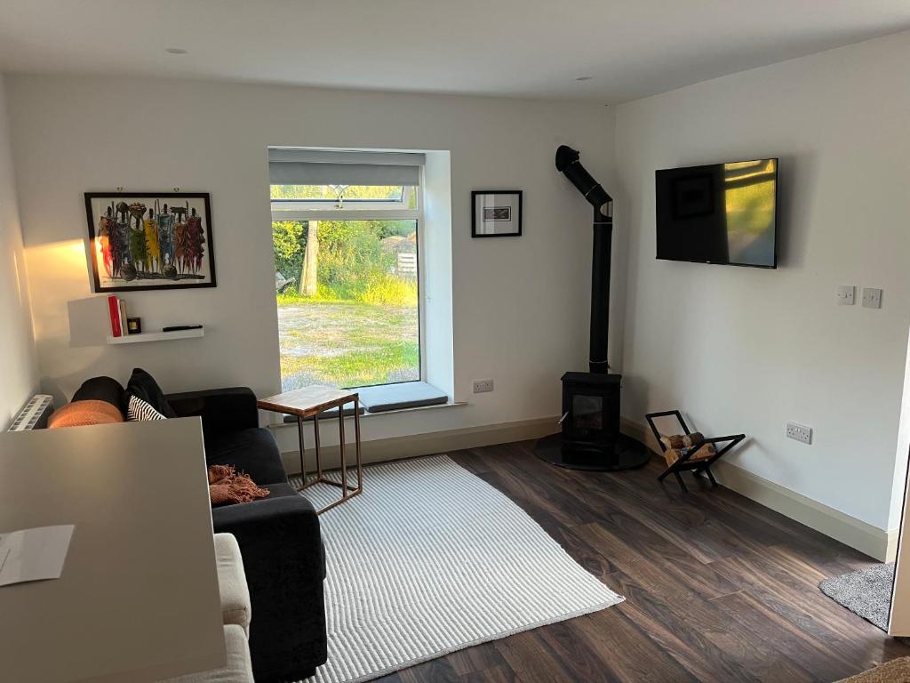 Hawthorn, our small cottage in the countryside, Athlone