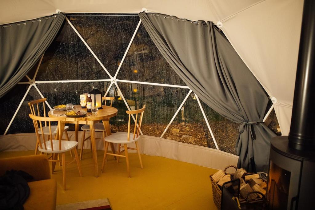 The Little Retreat, Pembrokeshire photo 4
