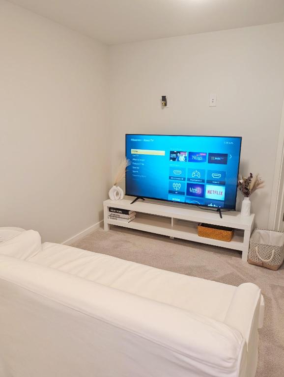 Cozy Suite - Peaceful & Modern, Winnipeg