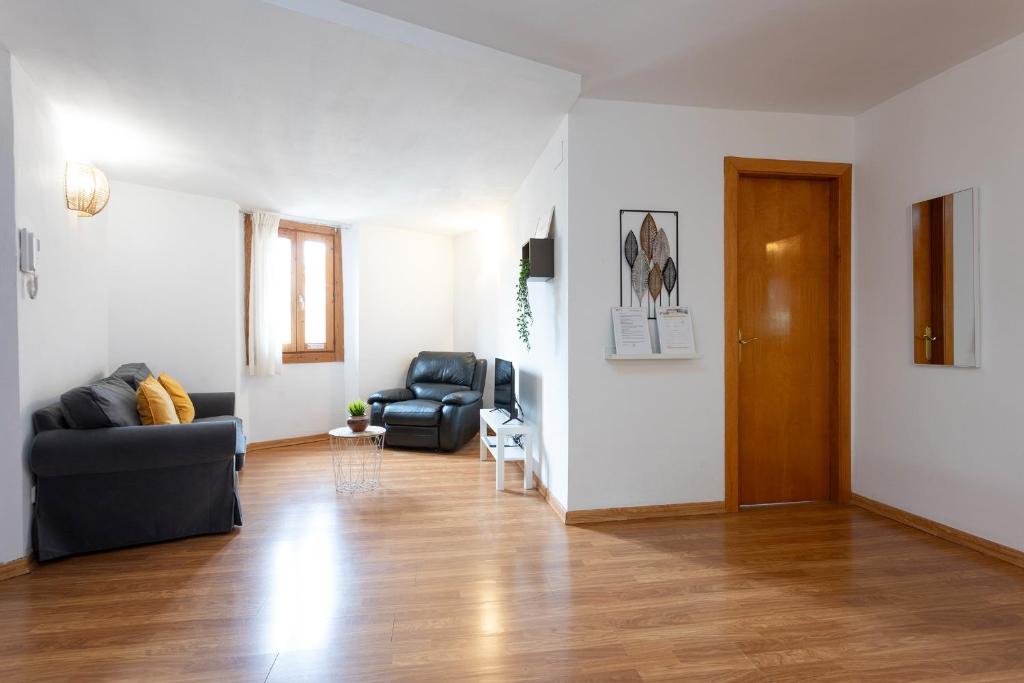 32ARA1086 - Newly refurbished 3BR flat, Barcelona