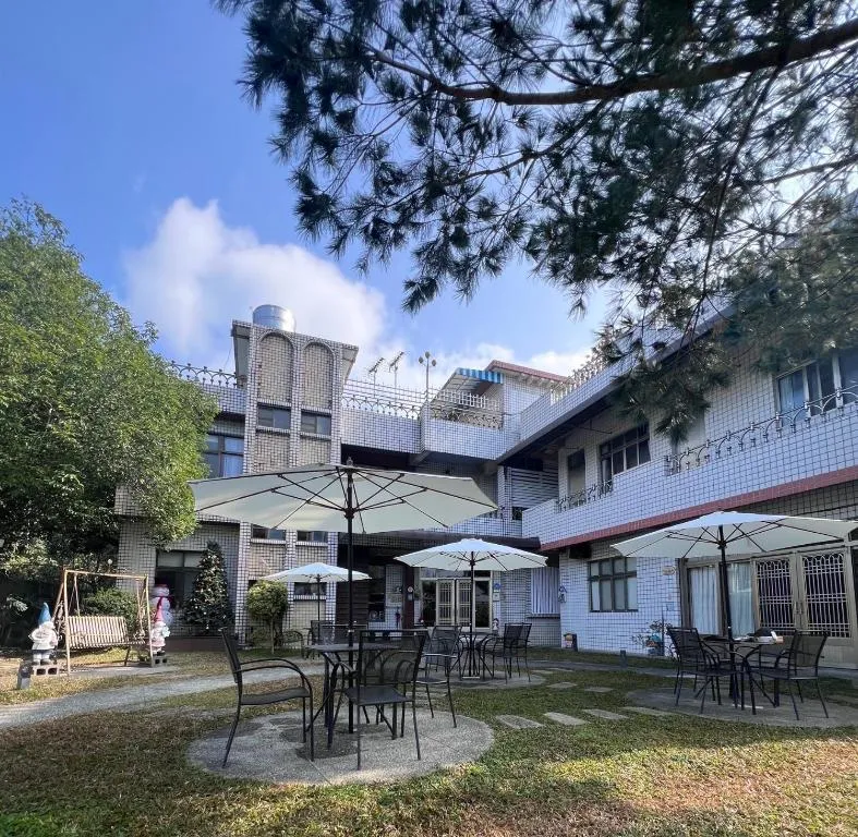 華山禾園親子民宿, hotel u gradu Gukeng