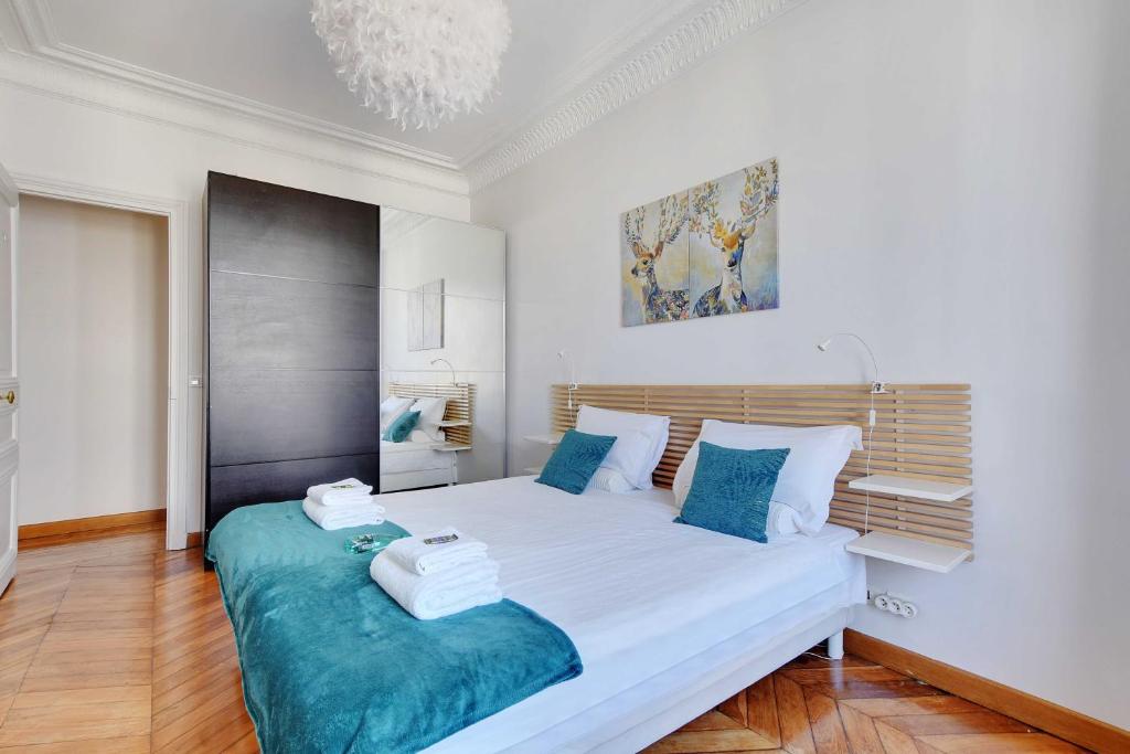 Modern Apartment - 2BD 4P - Louvre Marais - 4