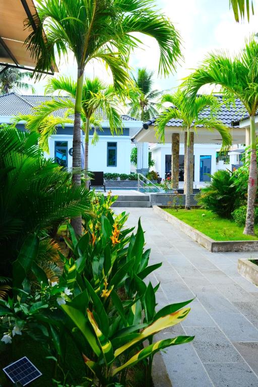 Lam Bungalow Resort &#038; Spa