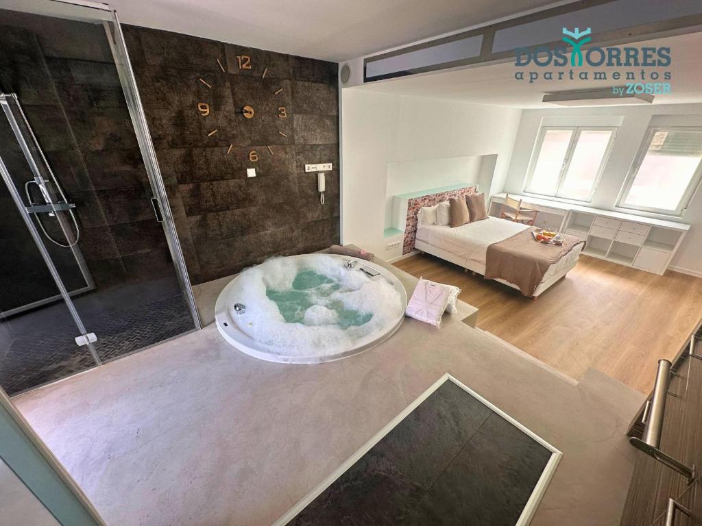 Suite Dos Torres Édoras con jacuzzi privado y parking gratuito en el centro, Zaragoza