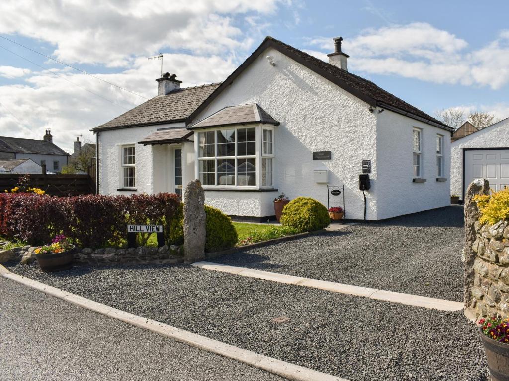 Hillview, Crooklands