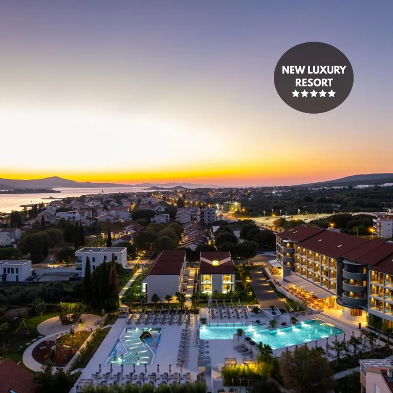 Molum Hotel & Residences, hotel v destinaci Sveti Filip i Jakov