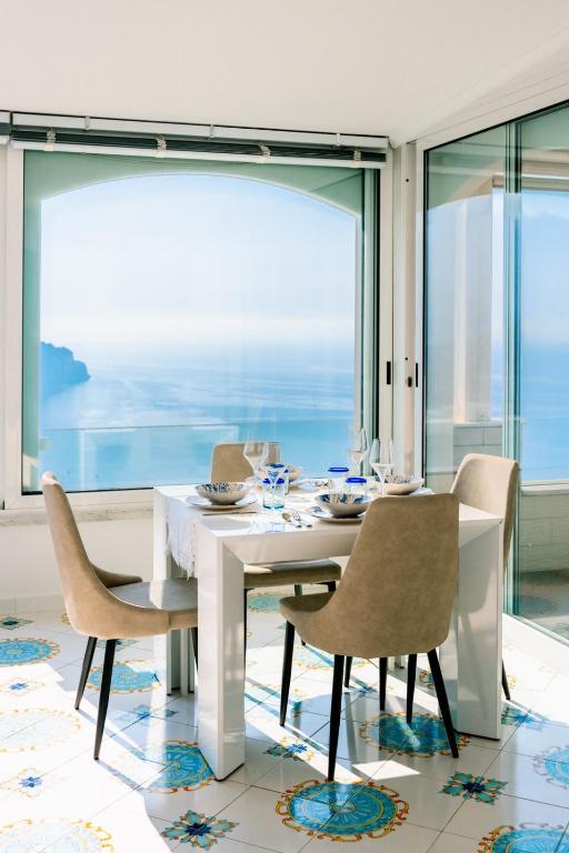 Tra Cielo E Mare - Sea View Apartment - PRIVATE PARKING, Ravello