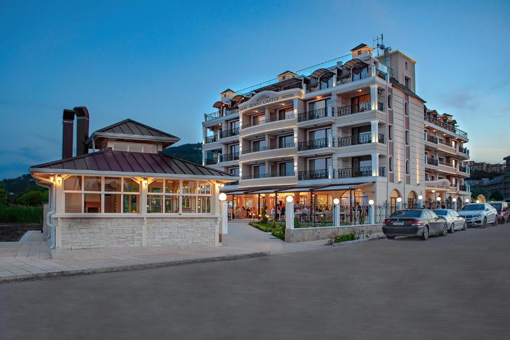 Sunny Castle Hotel - All Inclusive, Beach and Free parking — Kranevo, Dobrich