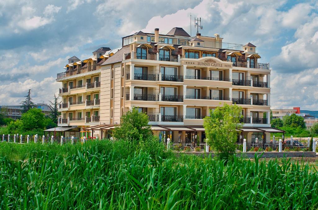 Sunny Castle Hotel - All Inclusive, Beach and Free parking — Kranevo, Dobrich