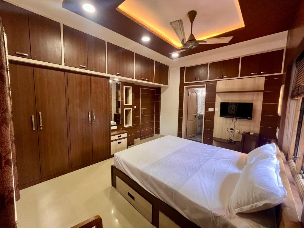 VSR Comforts Udupi, Udupi