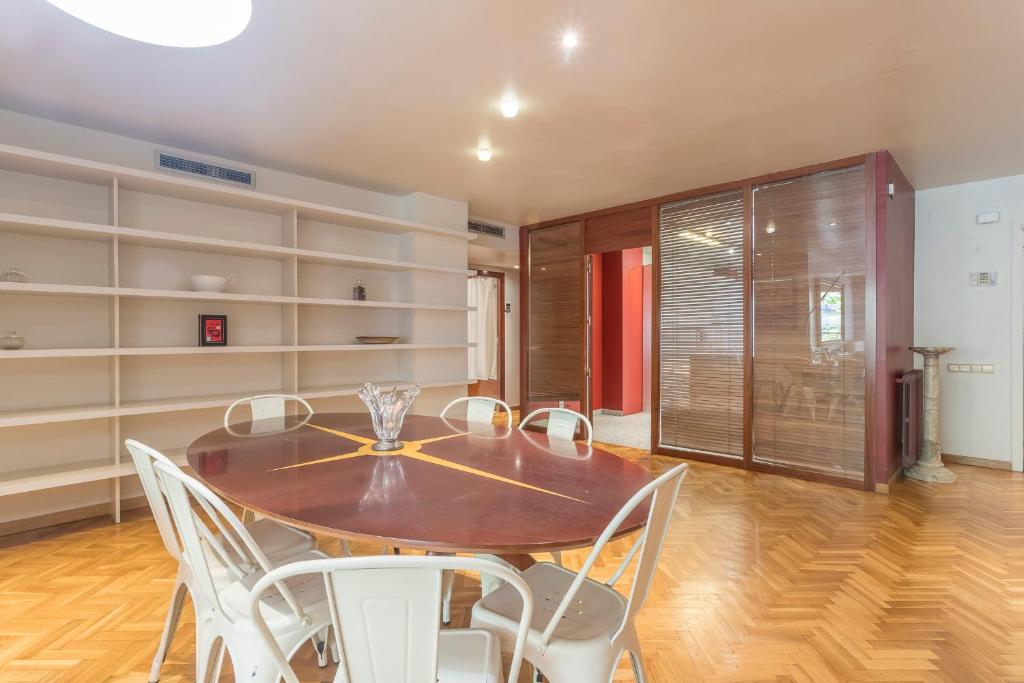 My Space Barcelona Bonanova Center - 2