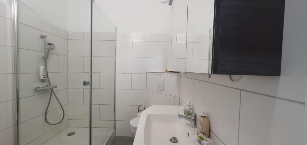 Victorias Apartment 4 - 2