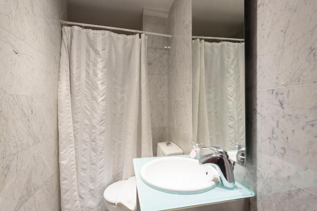 Apartment Barcelona Rentals - Classic Bonanova Apartment - 5