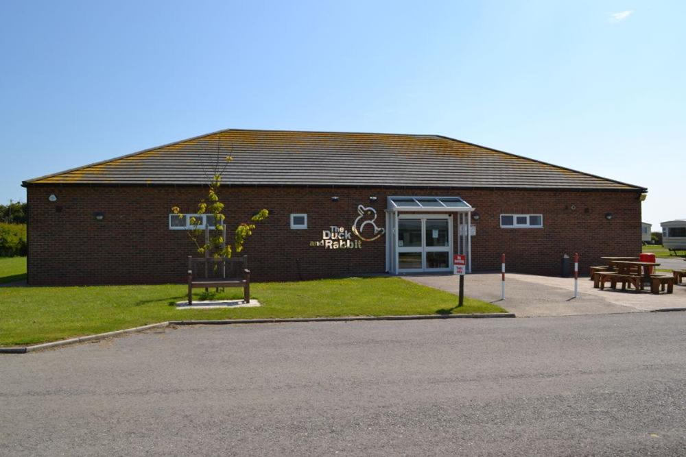 Foxys Seaside Retreat, Withernsea photo 3