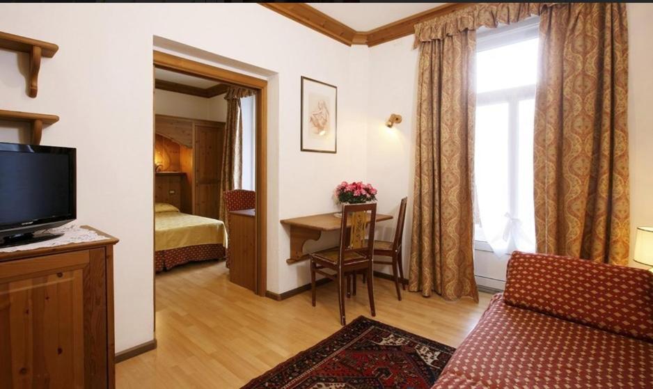 Hotel Regina - 3