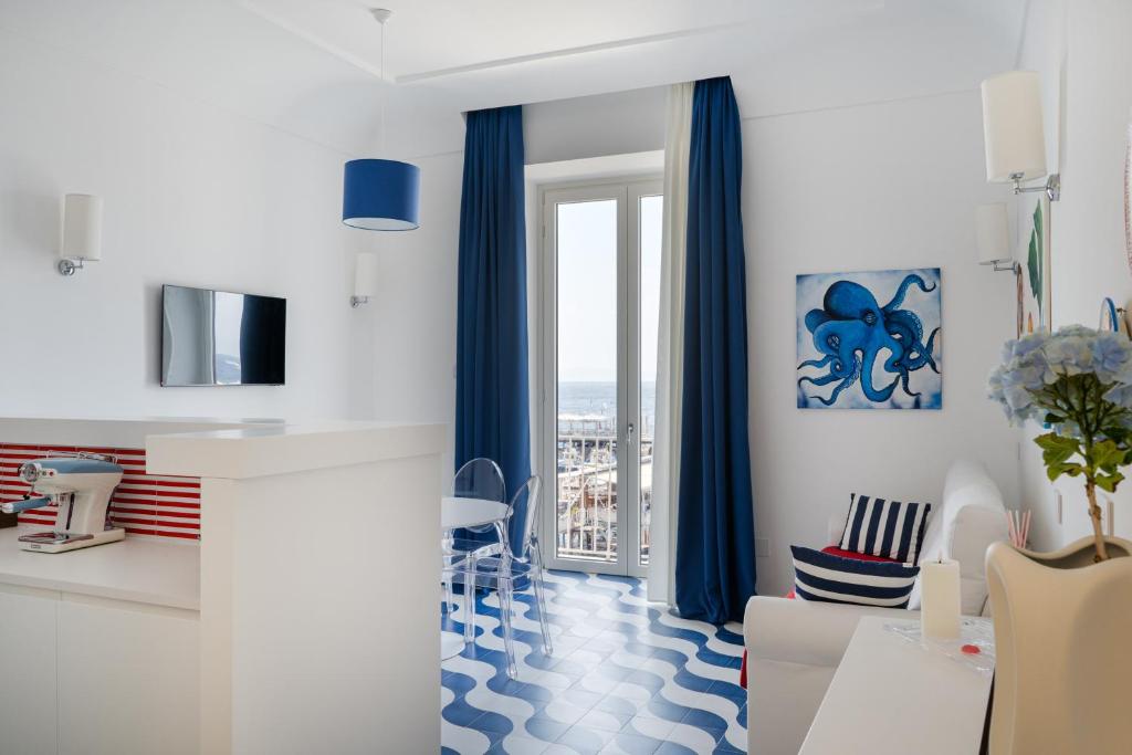 Sorrento Luxury Home - 1