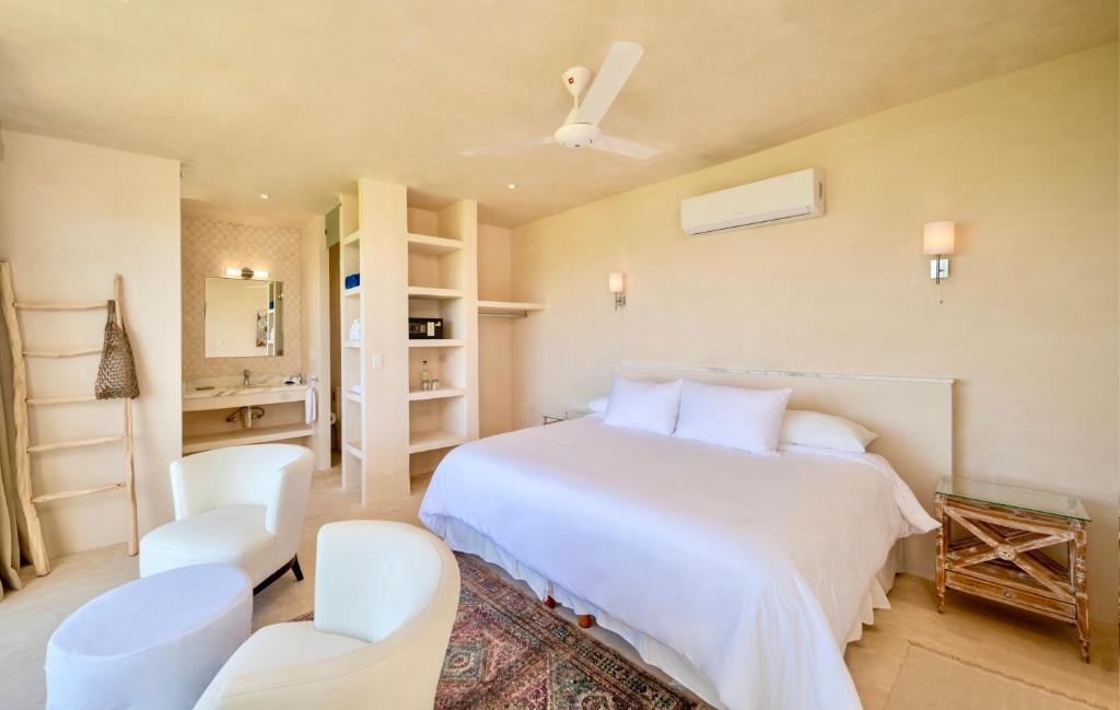 Casa Coco by Coco B Isla - 3