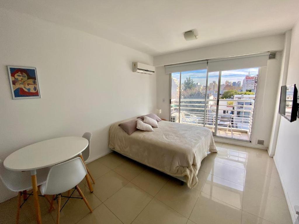 Palermo Soho Luxury Flat with pool and Amenities, Buenos Aires