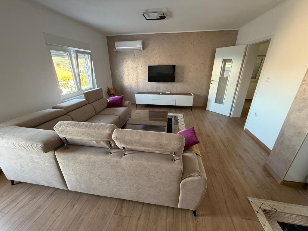 Apartment Arma - 1