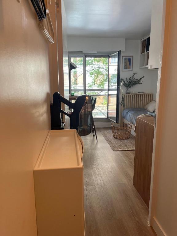 Appartement cosy à deux pas de la Cité Universitaire, accès direct RER B depuis l'aéroport, animaux acceptés - 2