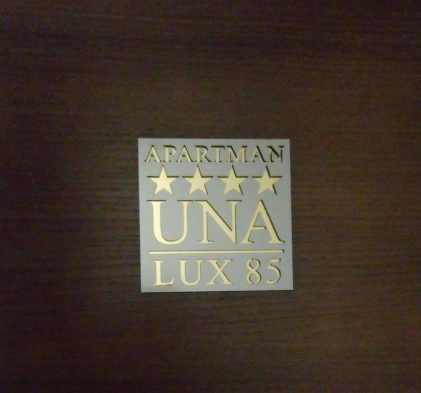 Una LUX N85 - 5