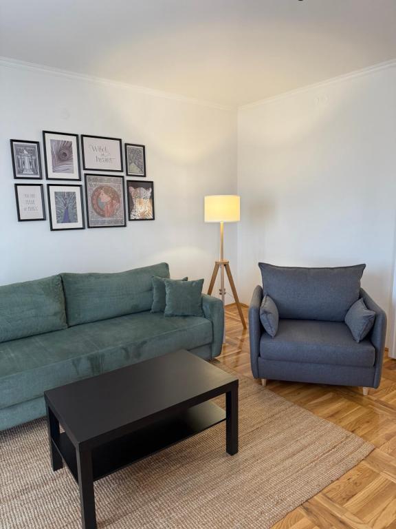 CROWN apartment 2 - 3