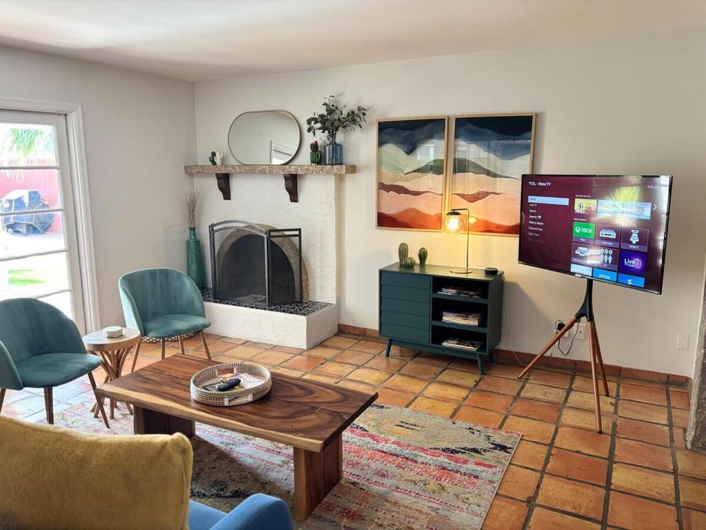 Sun Dazed Tempe with Cali Soul Vibe, Tempe