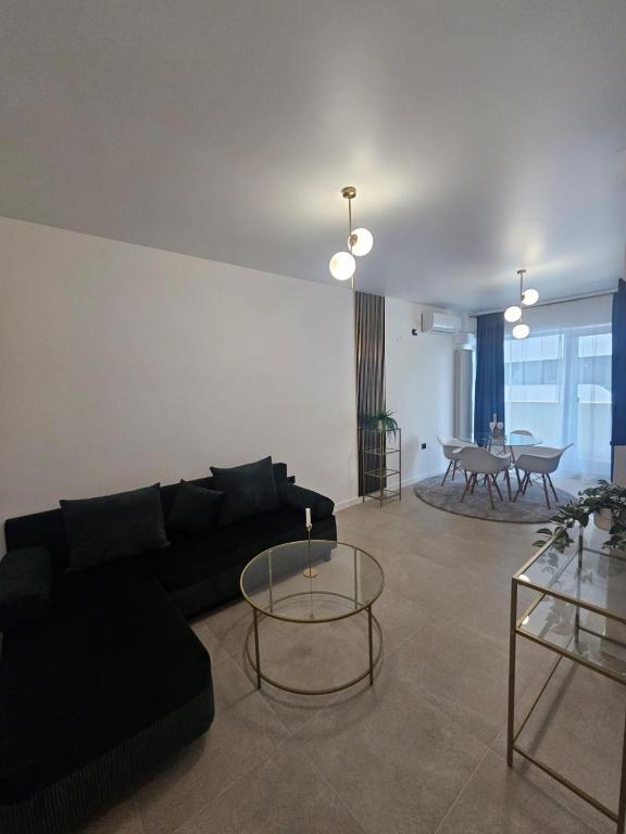 Azara by The Sea, Mamaia Nord – Năvodari