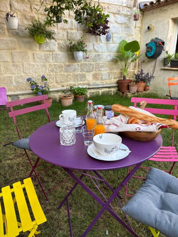 Maison sol en ciel Petit Dejeuner et Parking inclus - 5