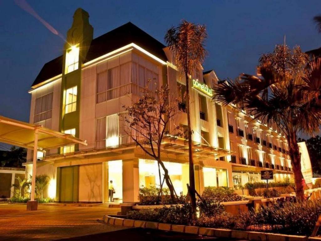 Pomelotel Patra Kuningan Jakarta, Jakarta