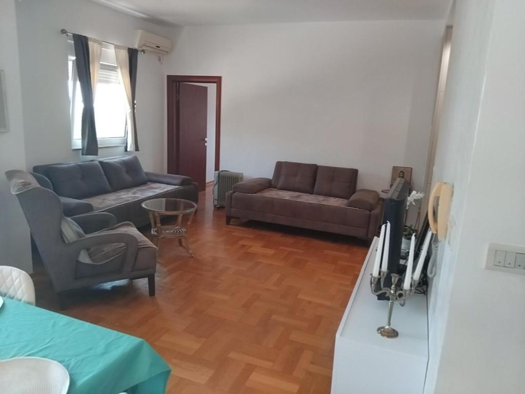 Hidden Oasis Apartment in Budva - 4