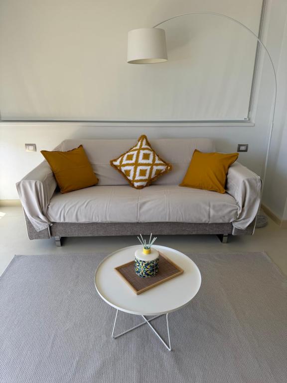 Blanco_loft708 - 2