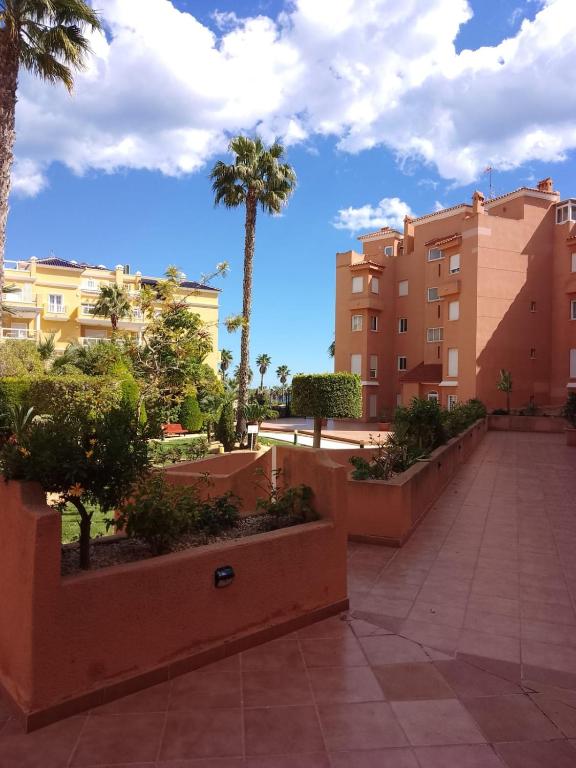 6842B - Aguamarina Dehesa Campoamor - 4