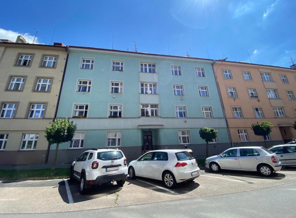 Apartment with Cathedral View in Hradec Králové - Central Location, Hradec Králové