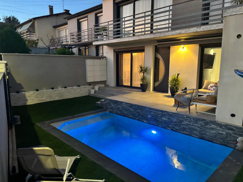 Villa luxueuse et Moderne avec piscine ! - 2