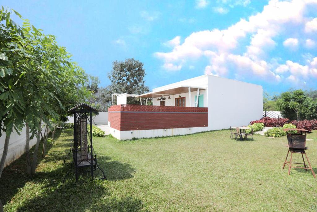 OHstayz - Mint Farmstay Bangalore, Denkanikota