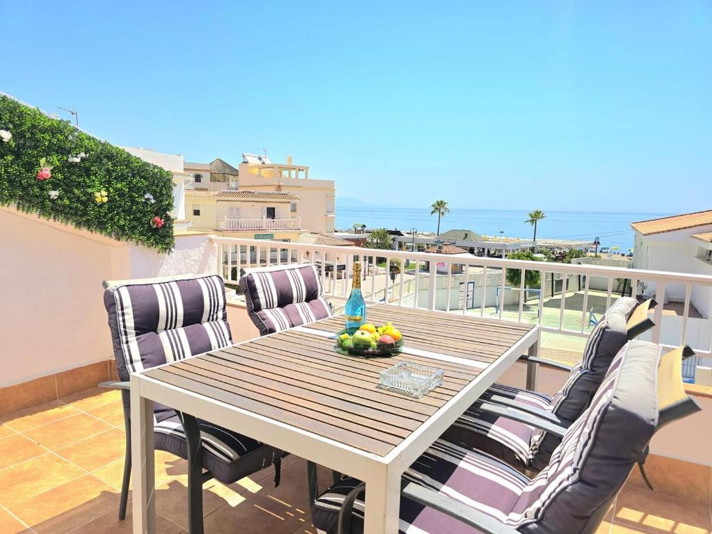 Apartment Lidia 2 front line beach, one bed - 3