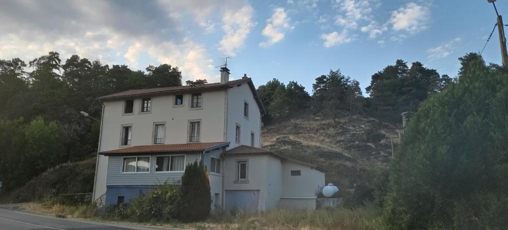 Appartement 1, Saint-Germain-Laprade