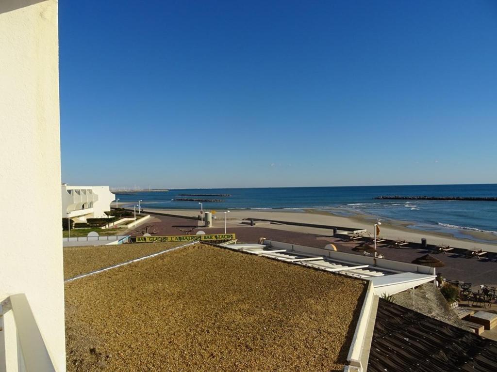 Magnifique T2 cabine 7 pers face mer avec parking et WIFI à Palavas - 4