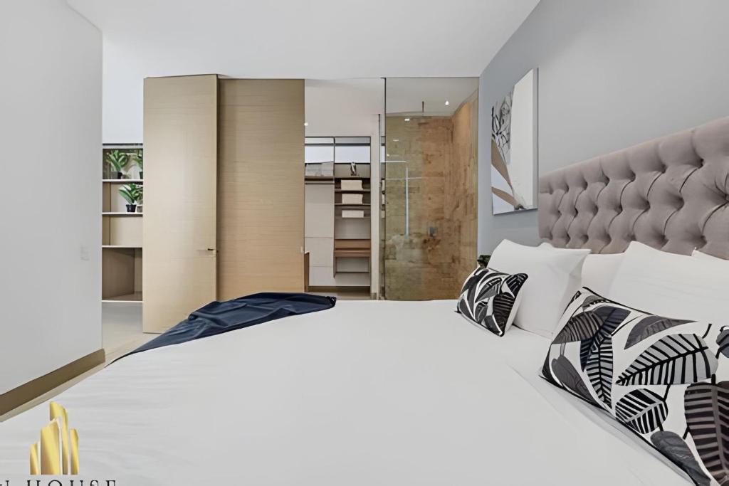 Q Tower 506 - Loft Luminoso Y Elegante en Poblado - 4