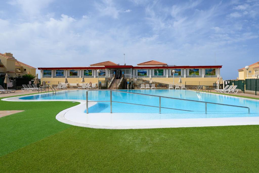 Bungalow with Terrace BBQ Pool in Maspalomas - 3