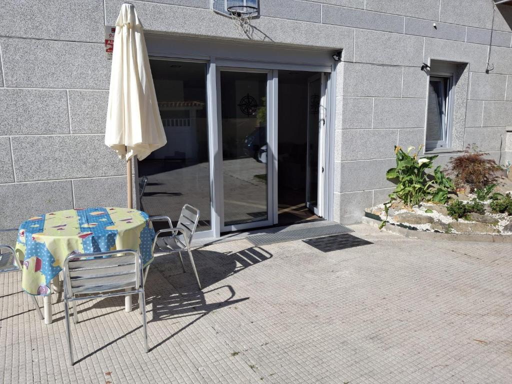 bajo independiente de casa en vigo - 1