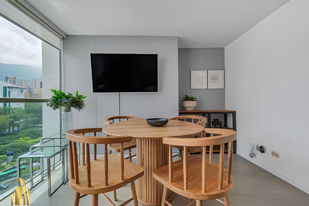 Torre 6 Sur - Loft moderno: Balcón, AC / Poblado - 3