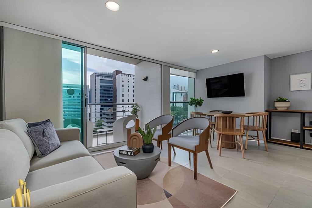 Torre 6 Sur - Loft moderno: Balcón, AC / Poblado - 2